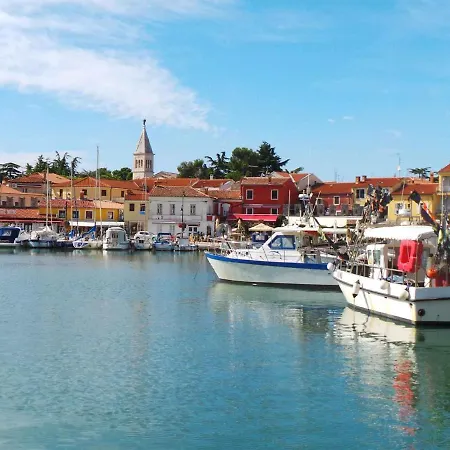 In Starigrad-paklenica 6776